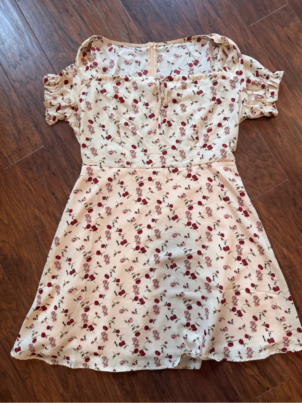SHEIN Cream Mini Dress with Pink and Red Rose Print